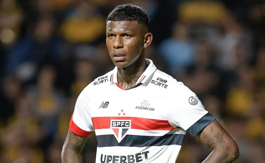 São Paulo inicia processo para rescindir contrato de Arboleda após sumiço do jogador