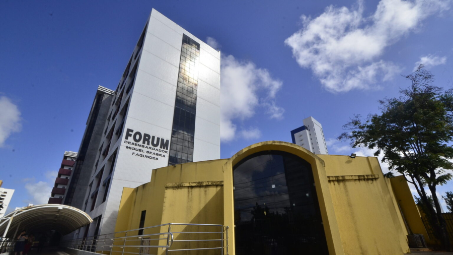 Justiça retoma júri de acusados pela morte de comerciante em Natal