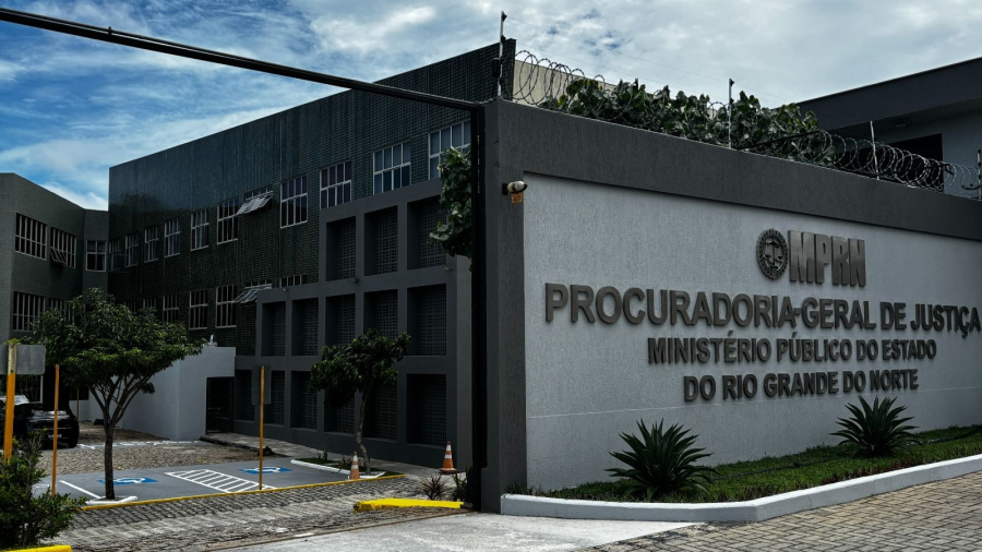 MPRN pagou 117 supersalários acima de R$ 100 mil em abril, aponta levantamento