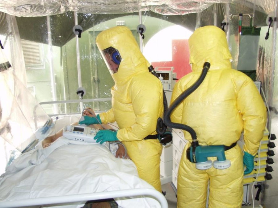 São Paulo investiga caso suspeito de Ebola em paciente vindo da África