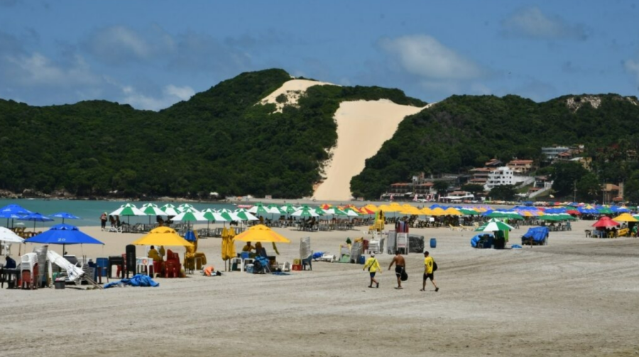 Prefeitura de Natal rebate interpretação sobre engorda de Ponta Negra e nega perda definitiva de areia