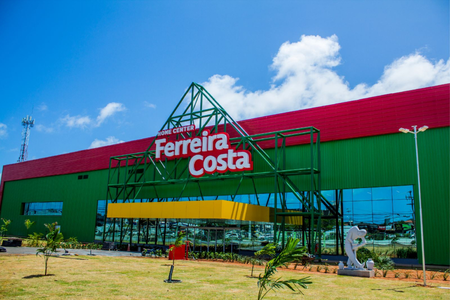 Corpus Christi altera funcionamento do comércio em Natal; Ferreira Costa abre durante o feriado