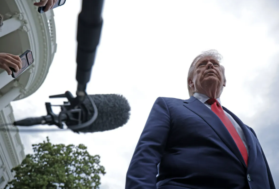 Trump afirma que guerra com Irã chegou ao fim, mas Teerã nega acordo definitivo